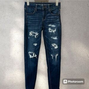 American Eagle skinny ripped dark wash jeans with Next Level Stretch